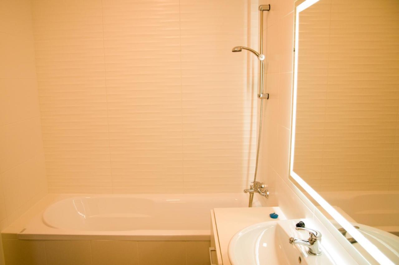 Apartament Verde Lodź Bagian luar foto